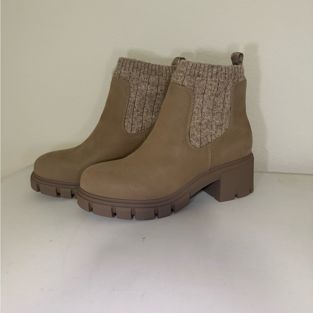Chelsea boot - Picture 4 of 4